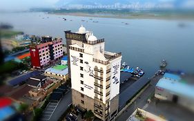 Jk Hotel